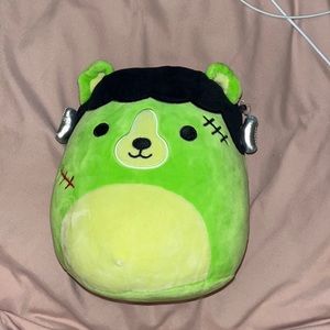 Len Squishmallow Halloween 2022